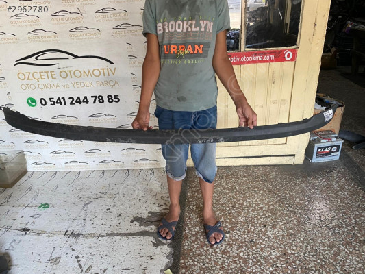 FORD FOCUS ARKA TAMPON ÇITASI 2005-2010 MODEL ORJİNAL ÇIKMA TEMİZ