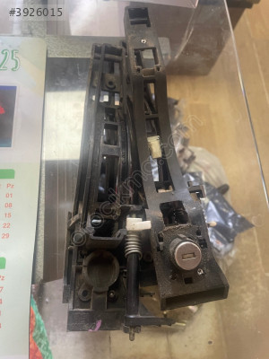 Peugeot 307 kapı kolu iç mekanizması