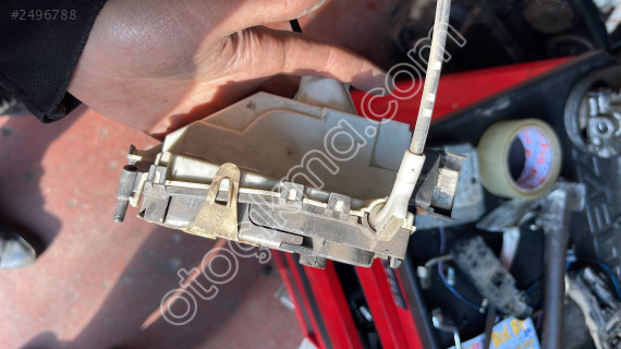 PEUGEOT 508 KAPI KİLİDİ ORJİNAL ÇIKMA PEJO