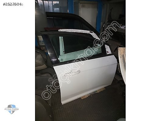 Ford Focus 3 Çıkma Sağ Ön Hatasız Beyaz Kapı