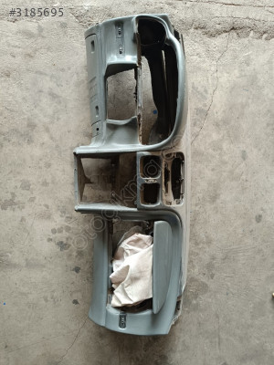 Renault Laguna 1 Göğüs