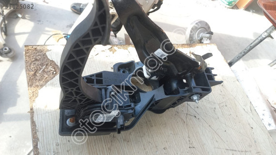 OPEL COMBO E GAZ PEDALI.OTO ERKAN ÜNYE