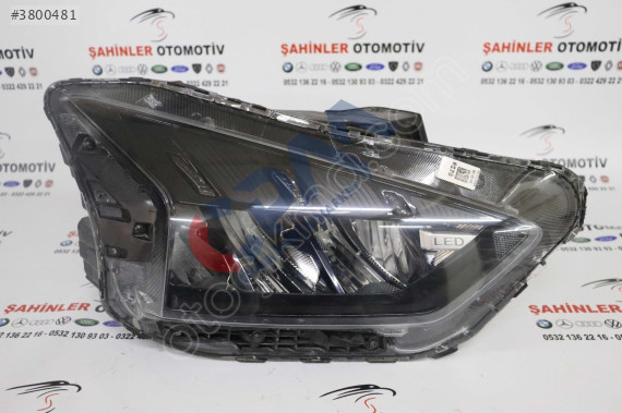 HYUNDAİ BAYON SAĞ ÖN FAR 9210200600