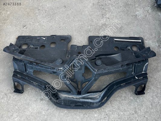 RENAULT MEGANE 4 ÖN PANJUR TAKVİYESİ ÇIKMA PARÇA 620367378R