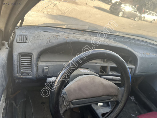 Toyota Corolla dolu göğüs fındık kasa 1988-1992