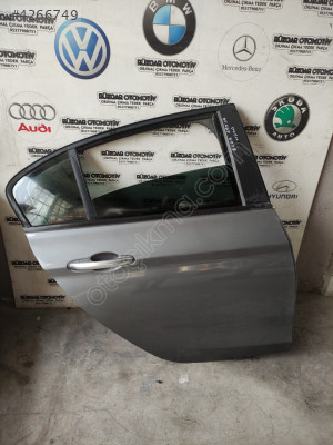 Fiat egea sağ arka kapı