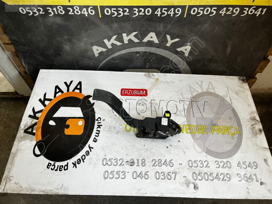 Hyundai Accent Admire Gaz Pedalı Orjinal Çıkma