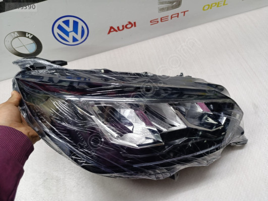 PEUGEOT  208 / 2008 2019 -22 Sağ  Far
