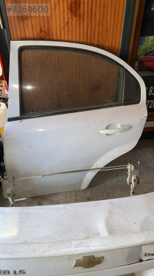 CHEVROLET AVEO T250 SEDAN SOL ARKA KAPI GM
