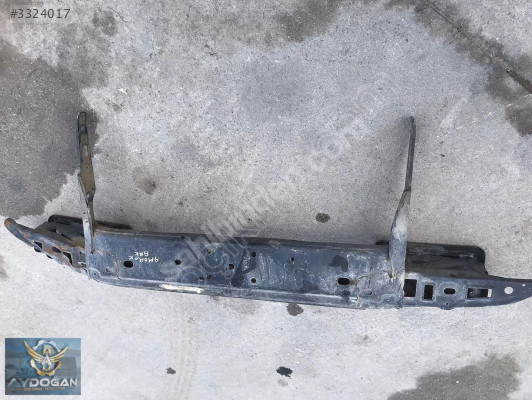 OTO CEM'DEN ÇIKMA VOLKSWAGEN AMAROK ARKA TAMPON DEMİRİ