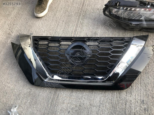 NİSSAN JUKE F16 ÖN PANJUR 623106PA0A