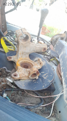 Honda hrv sağ ön taşıyıcıi otomatik çıkma