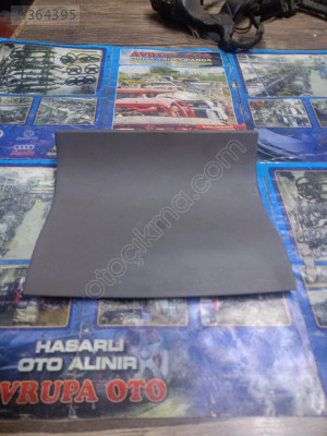 8200966348 Clio Thalia kasa 08 12 konsol kapağı