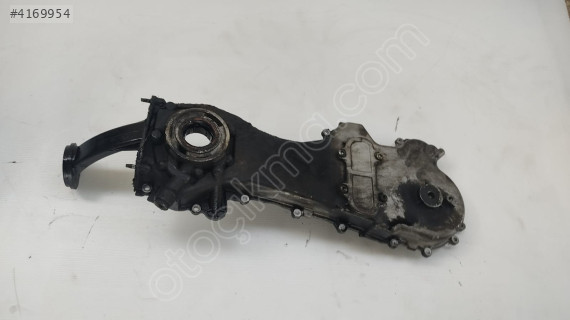 Fiat Punto Modeli İçin Orijinal Çıkma Yağ Pompası