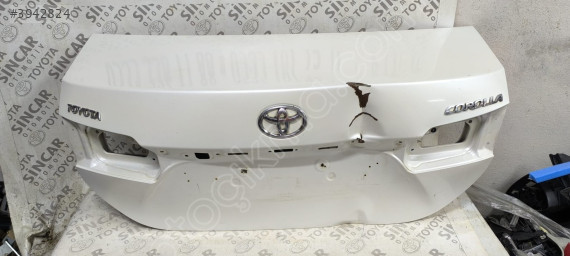 TOYOTA COROLLA 2013 2018 ARKA BAGAJ KAPAĞO ÇIKMA ORJİNAL SEDEFLİ