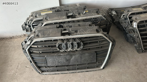 Audi A3 18-20 nikelajlı  Ön panjur.
