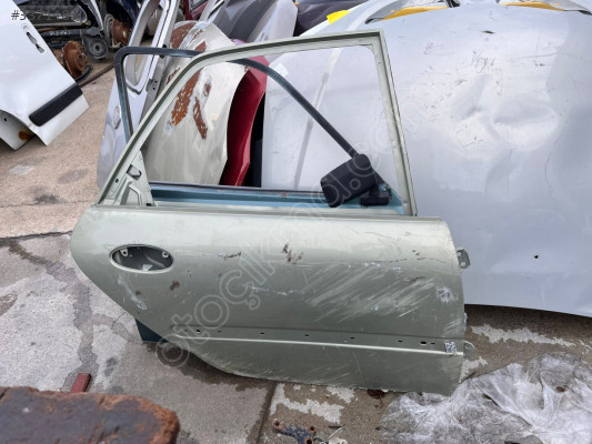 OTO CEM'DEN ÇIKMA RENAULT LAGUNA 1 SAĞ ARKA KAPI