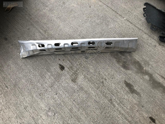 TESLA MODEL Y ÖN PANEL KAPAĞI 1495093-00