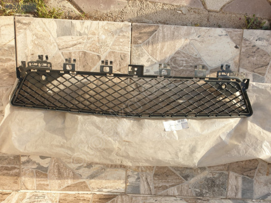 Mercedes w204 ön tampon orta ızgara A2048850853 CIKMA ÜRÜN