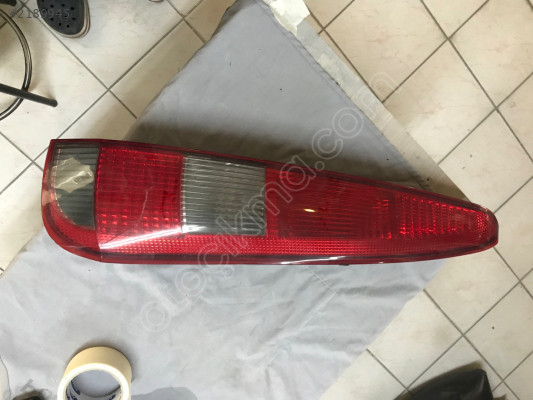 FUSİON SAĞ ARKA STOP DEPO 6N1113A602AB