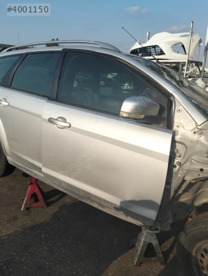 Ford fokus 2.5 sağ ön kapı