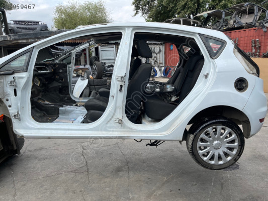 FORD FİESTA KESME ARKA