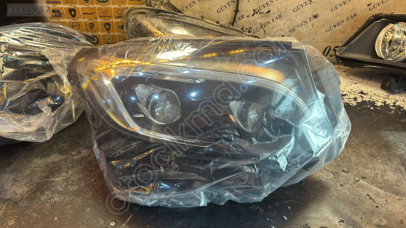 MERCEDES GLC W253 ÇİFT MERCEK LED SAĞ FAR 2539061601