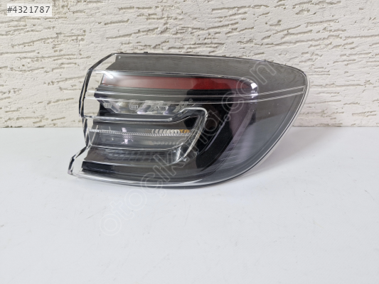 RENAULT CLİO 5 SAĞ ARKA DIŞ STOP LAMBASI SIFIR ORJİNAL 2024-2025