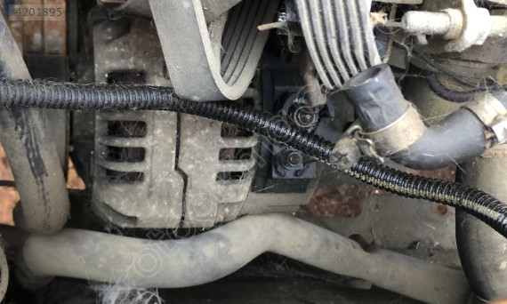 Peugeot Partner Berlingo 1.9D Çıkma Şarj Dinamosu