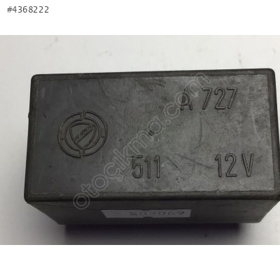 Alfa Romeo Rölesi A727511 12V