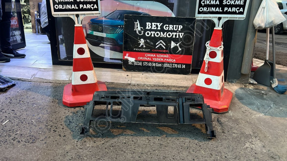 DS7 PANEL ÜST PLASTİĞİ ORİJİNAL ÇIKMA YEDEK PARÇA