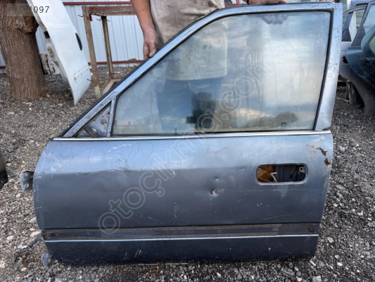 TOYOTA CORONA SOL ÖN KAPI CAMI 90-92 MODEL
