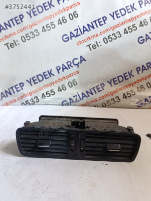 3CD819728 Passat B6-B7 Orta Havalandırma Izgarası