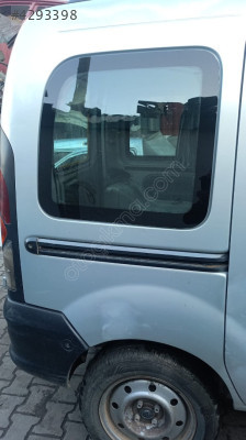 renault kangoo sağ arka çamurluk