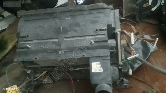 JAGUAR DAİMLER KALORİFER KUTUSU