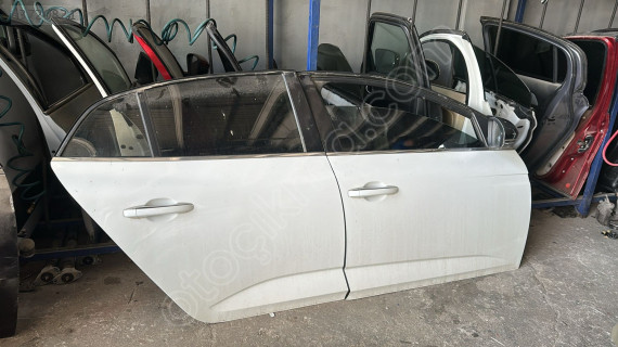 RENAULT MEGANE 4 SAĞ ÖN ARKA KAPI BURSA MG