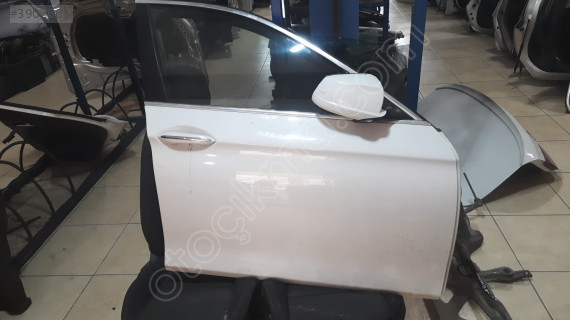 BMW 5SERİSİ XDRİVE F10 SAĞ ÖN KAPI