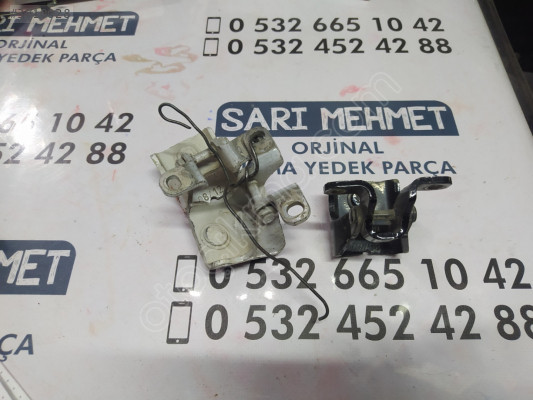 ÇIKMA VW GOLF 6 BAGAJ KAPAĞI MENTEŞESİ SOL