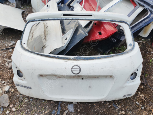 NISSAN QASHQAI BAGAJ KAPAĞI