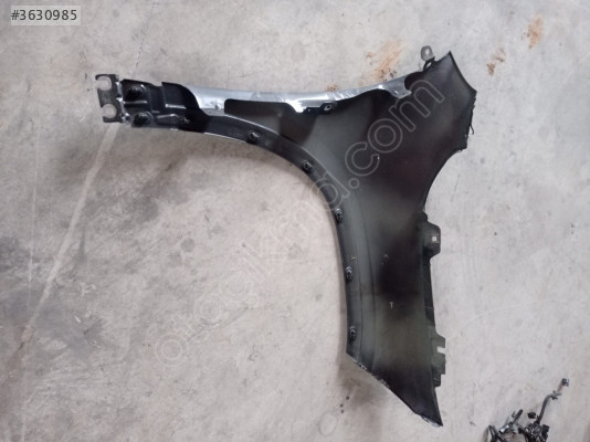 Mercedes-Benz GLA H247 Ön Sol Çamurluk A2478811100 Orijinal 2021