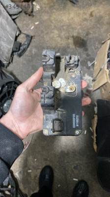 91166232 - OPEL  VİVARO  SAĞ SÜRGÜLÜ KAPI KİLİDİ