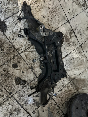 RENAULT MEGANE 4 ÖN TRAVERS ÜÇEL OTO ÇIKMA BURSA