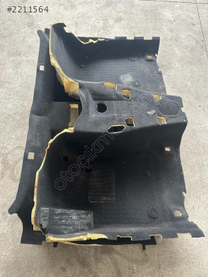 BMW F20 116 118 120 ÇIKMA ORJİNAL TABAN HALISI 51477272635