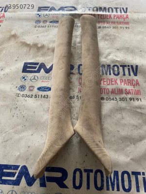 VOLKSWAGEN BORA ÖN SAĞ SOL CAM DİREK PLASTİĞİ
