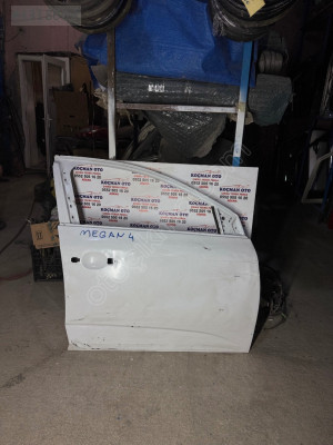 RENAULT MEGANE 4 SAĞ ÖN KAPI