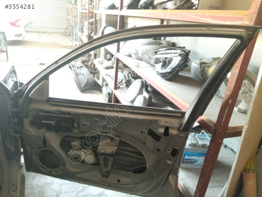 MERCEDES E SERİSİ W211 SAĞ ÖN KAPI DOLU