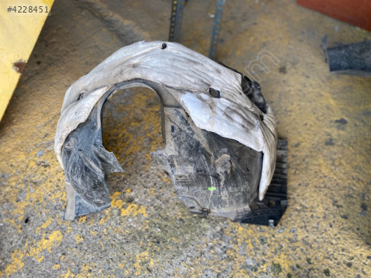 PEUGEOT 208 (2020-2024) SOL ÖN ÇAMURLUK DAVLUMBAZI 9823309180