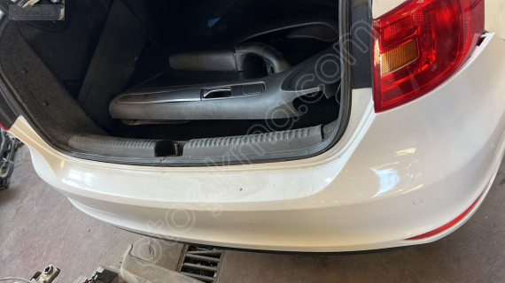 VOLKSWAGEN JETTA 2012 MODEL ARKA TAMPON