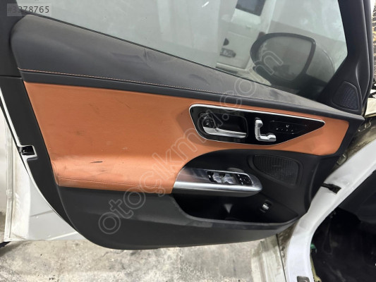 C200 W206 HATASIZ ÇIKMA KAPI DÖŞEMESİ