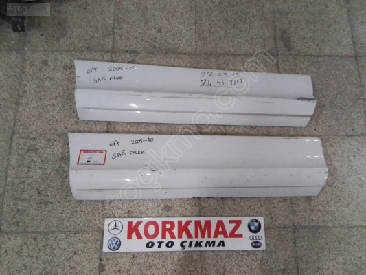 AUDI Q7 SAĞ ARKA KAPI KAPLAMASI 2005-2010